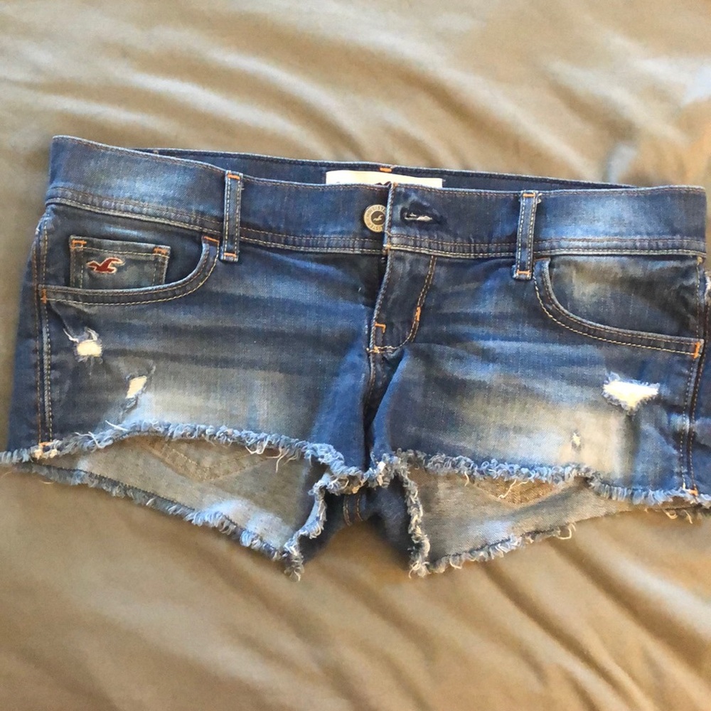 Hollister shorties